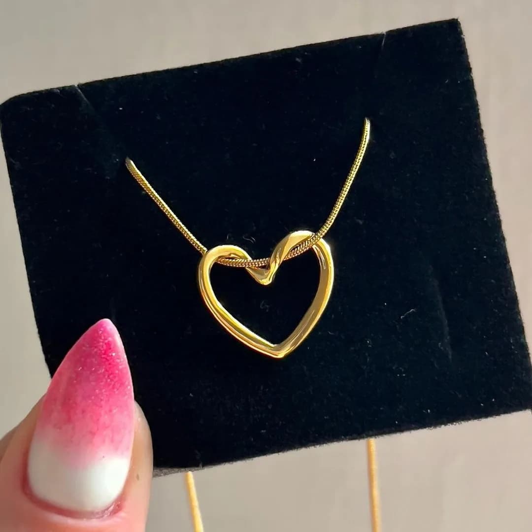 Women Minimalist Tarnish Free Stainless Steel Simple Love Pendant Necklace with Adjustable Chain for Gift