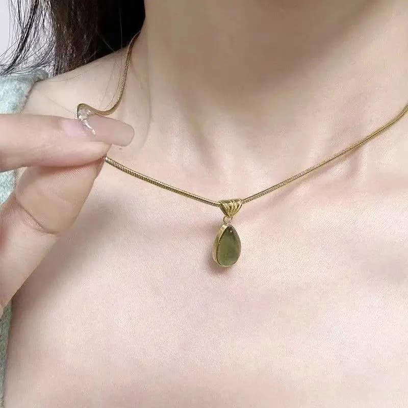 French-style Retro Minimalist Trendy Blue and Green Water Drop Pendant Necklace with Stainless Steel Link Chain